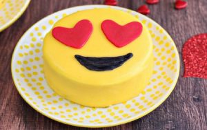 Express Emotions By Emoji Cake