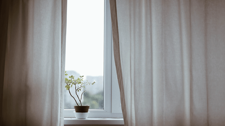 A Quick Guide to Choosing Eco-Conscious Curtains