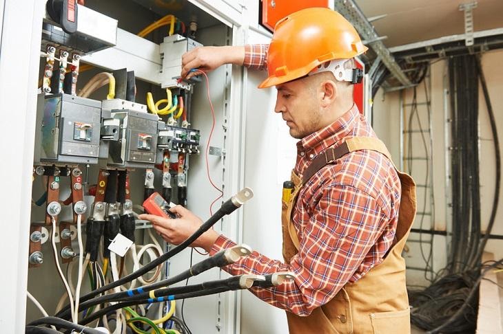 Choosing a Best Electrical Repair